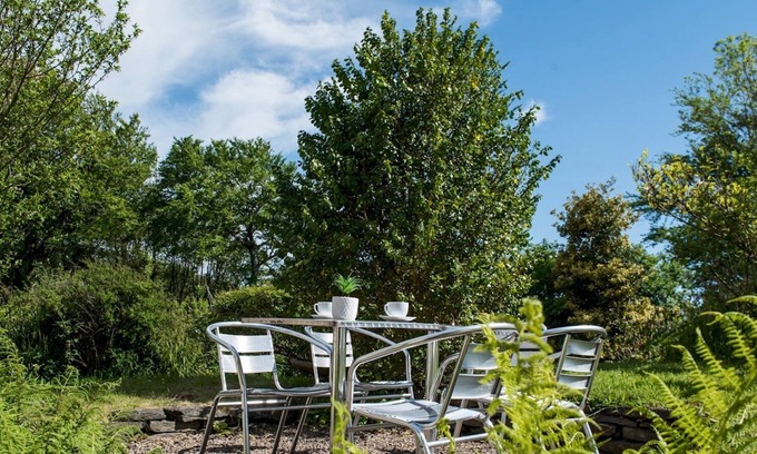 Tremain Cabaña | Pass the Keys | Spacious cottage just outside Cardigan - Sleeps 5