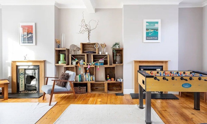 Camberwell Green Casa | Pass the Keys | Spacious Camberwell house 30min bus Central London