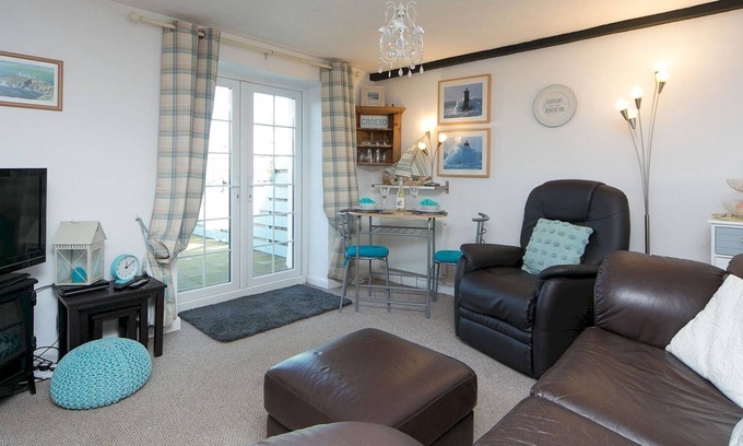 Malltraeth Casa | Pass the Keys | Stone built Cosy Cottage