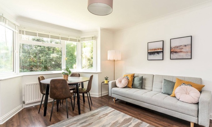 Surbiton Hill Apartamento | Pass the Keys | Stylish Apt in quiet cul de sac