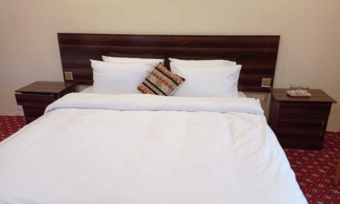 Pasu Hotel | Passu Glacier Inn