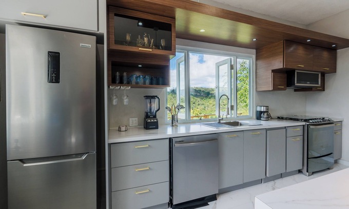 Morovis Casa | Pastoreo Farm/Wellness Generator Morovis