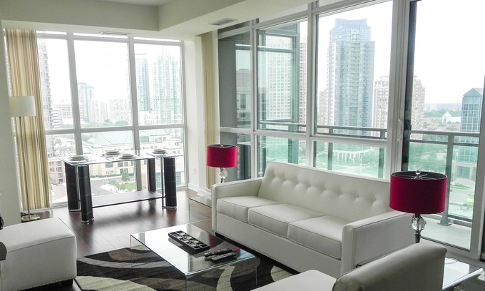 Downtown Mississauga Apartamento | Pathway Suites