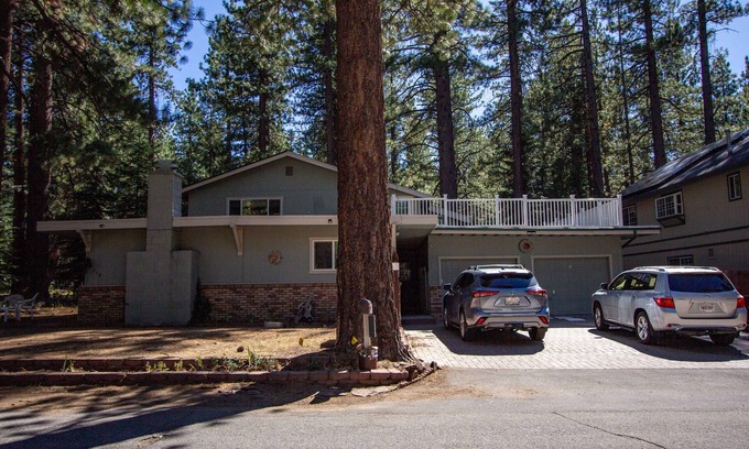 Tahoe Island Casa | Pathway to Fun with ADA ramp