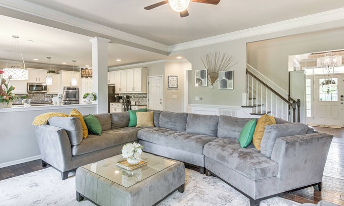 Matthews Casa | Patio, Deck & Grill: Charlotte Area Group Getaway!