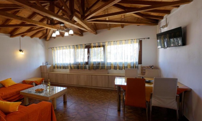 Patitiri Apartamento | Patitiri Central Appartment Evaero