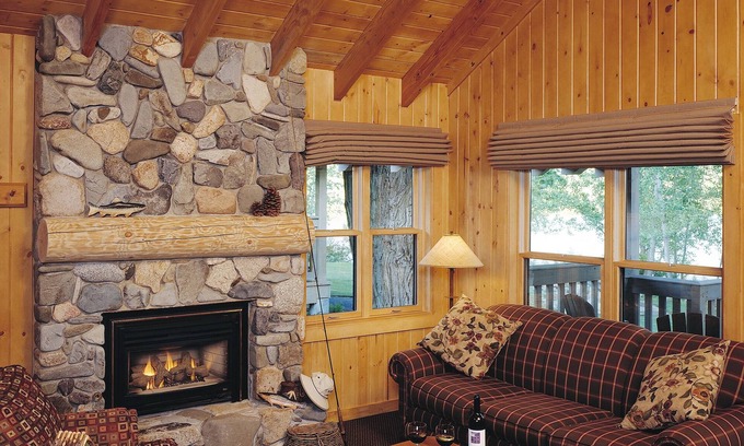 Winthrop Casa | Patterson Lake Cabin - 1 Queen/1 Queen Murphy/1 Twin