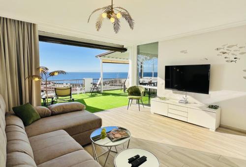 Los Gigantes Apartamento | PaulMarie Superior Ocean Lounge