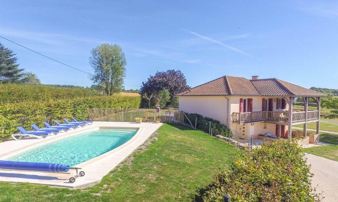 Saint-Medard-d'Excideuil Casa | Pabellón en Francia con piscina y vistas