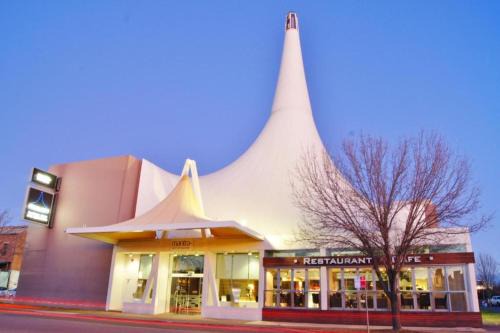 Wagga Wagga Hotel | Pavilion Hotel Wagga Wagga