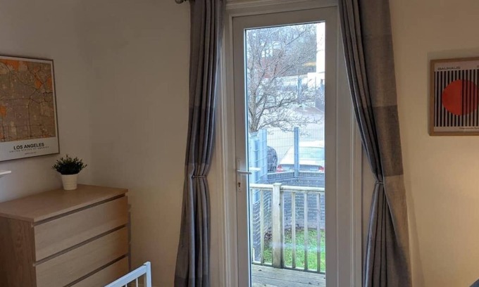 Exeter Casa | Pavilion House