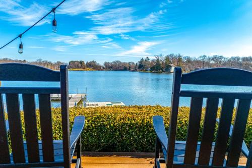 Paw Paw Casa | Paw Paw Fall Getaway Wine Fest and Apples!