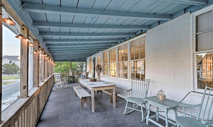 Pawleys Island Casa | Pawleys Island House, - Steps to Beach and Creek!