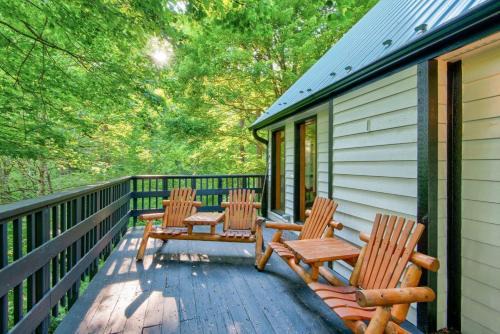 Boone Casa | Paws A While