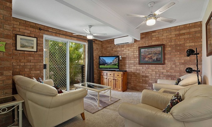 Woorim Casa | Paws & Waves Beachside Retreat