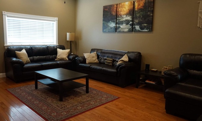 Bloomfield Casa | PBR - Pittsburgh Bloomfield Rowhouse