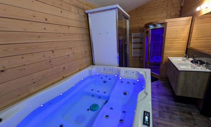 Fougerolles-Saint-Valbert Cabaña | Chalet tranquilo con spa y sauna en los Vosgos