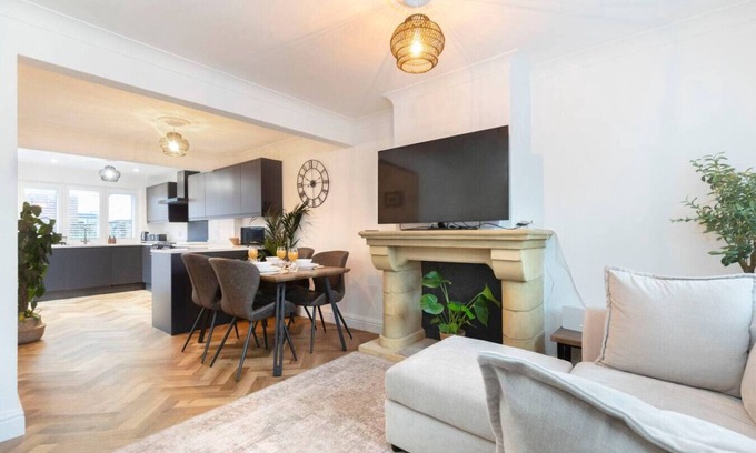 Montpellier Casa | Peaceful 3-Bed Home in Tivoli