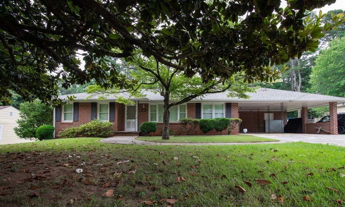 Fairburn Casa | Peaceful 3 Bedroom home near ATL Airport