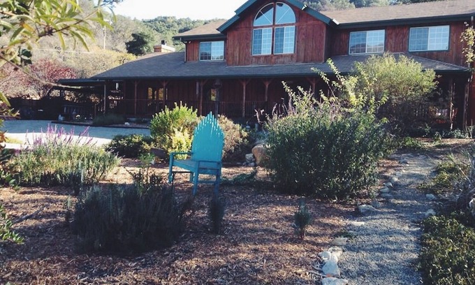 Ojai Casa | Tranquila casa de campo de 4 dormitorios y 6 acres con vistas a la montaña en la hermosa Ojai
