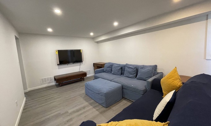 Tuckahoe Casa | Peaceful 5 Bedroom 3 Bathroom House - 30 min from NYC