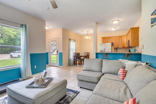 Biloxi Apartamento | Peaceful Biloxi Getaway - 7 Mi to Beach and Downtown