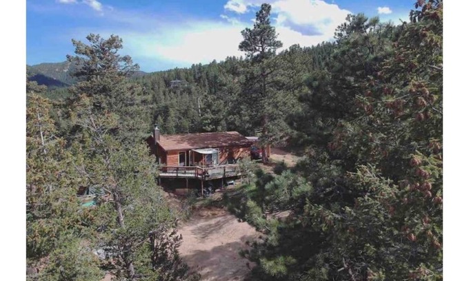 Boulder Cabina | Private Cabin on 10 Scenic Mountain Acres