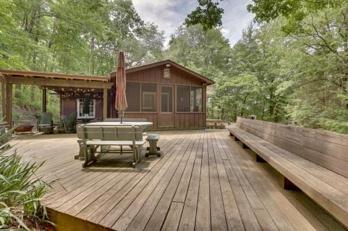 Carrollton Casa | Peaceful Carrollton Retreat with Deck and Fire Pit!