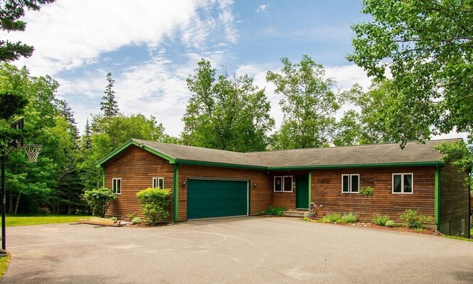 Bass Harbor Casa | Peaceful, clean, spacious, comfortable on 2 acres. Free Acadia pass w/4nights!