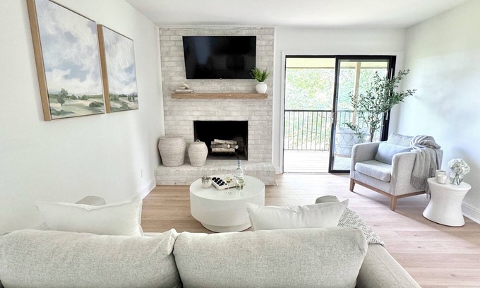 McAlpine Condominio | Peaceful & Convenient 2BR Near Ballantyne