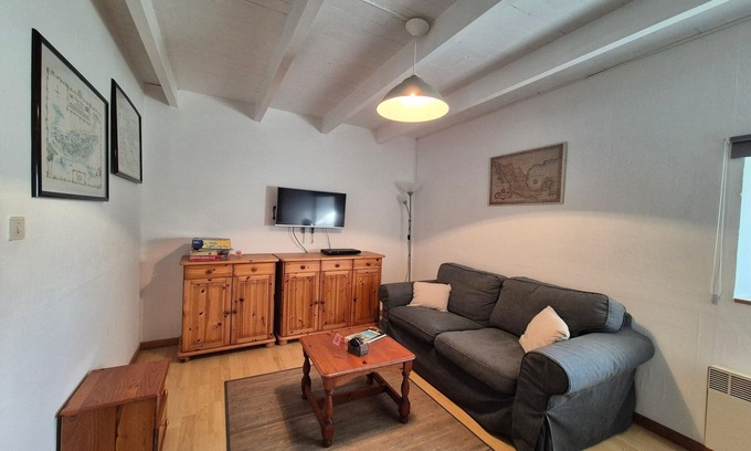 Mael-Carhaix Cabaña | Chalet de 2 dormitorios y 1 baño.