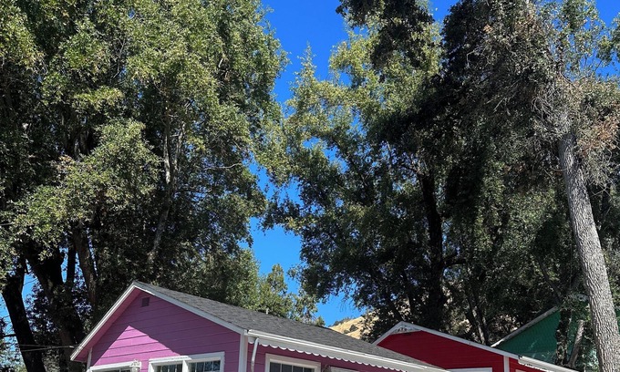Nice Cabina | Peaceful & Cozy lakeside cottage w/ free parking