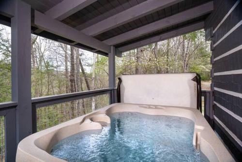 Pittman Center Casa | Peaceful Escape by Stony Brook Cabins