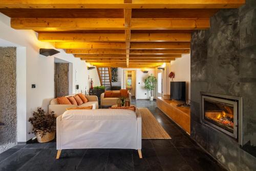 Caminha Casa | Peaceful Escape in Serra da Arga by Soulplaces