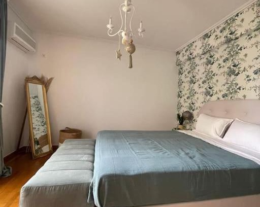 Palaio Psychiko Apartamento | Peaceful flat with lovely garden
