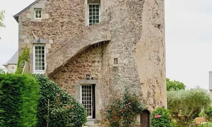 Etables-sur-Mer Apartamento | Peaceful manor house in the Breton countryside, 5 minutes from the beach