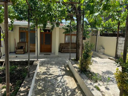 Permet Casa | Peaceful Garden House