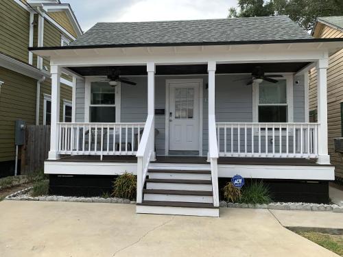 Lincolnville Casa | Peaceful Getaway for Two in Lincolnville/Quiet Area/2.3 Miles to Beach