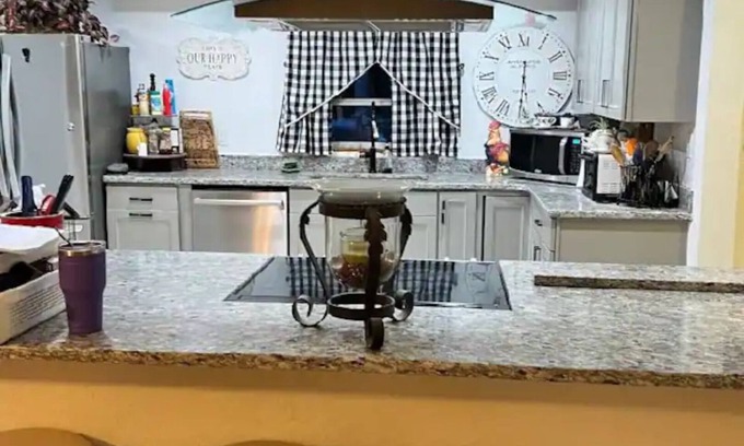 Fedhaven Casa | Peaceful getaway on Lake Rosalie - kayaks, fishing poles, golf cart and more!