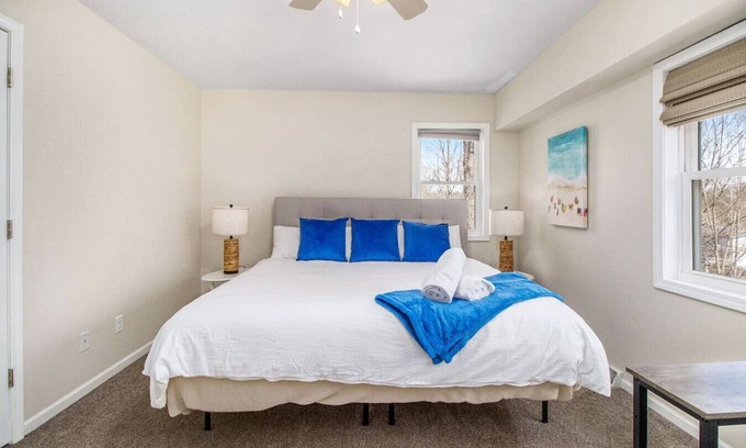 South Gull Lake Casa | Peaceful Gull Lake Suite