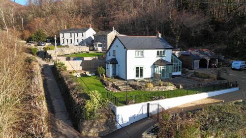 Draethen Casa | Peaceful Haven: Nature, Luxury, Wellbeing & Cuisine