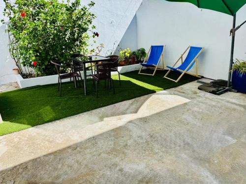 Benfica Casa | Peaceful House with Courtyard at the heart of Benfica