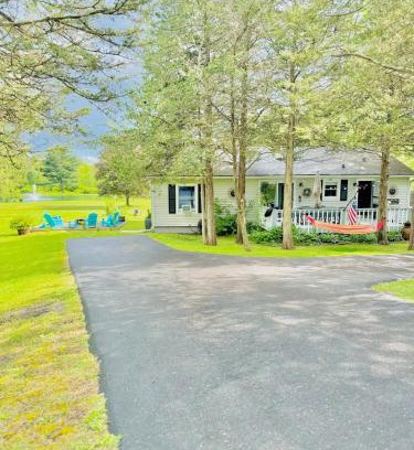Athens Casa | Peaceful Lakefront and Fireplace Getaway Upstate Escape