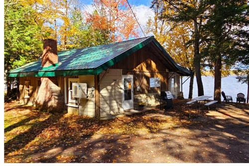 Hartland Casa | Peaceful Lakefront Cabin with Dock, Firepit & Pet-Friendly Stay in Maine