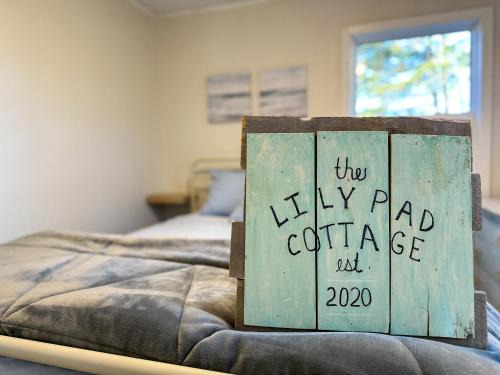 Chester Casa | Peaceful Lily Pad Cottage In Hubbards