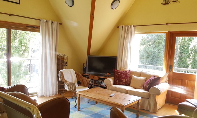 Rock Cabaña | Peaceful location within short walk to local amenities and beaches..