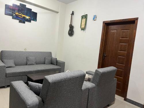 E-11 Sector Apartamento | Peaceful Low cost 2BR