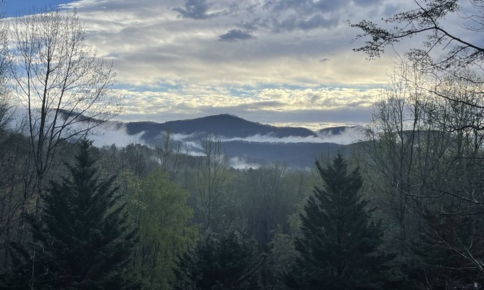 Dahlonega Cabina | Peaceful Mountain Getaway