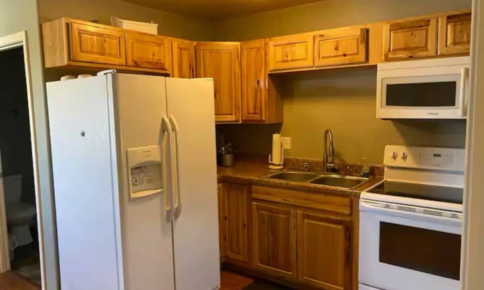 Casper Cabina | Peaceful Mountain View 2-bedroom Cabin