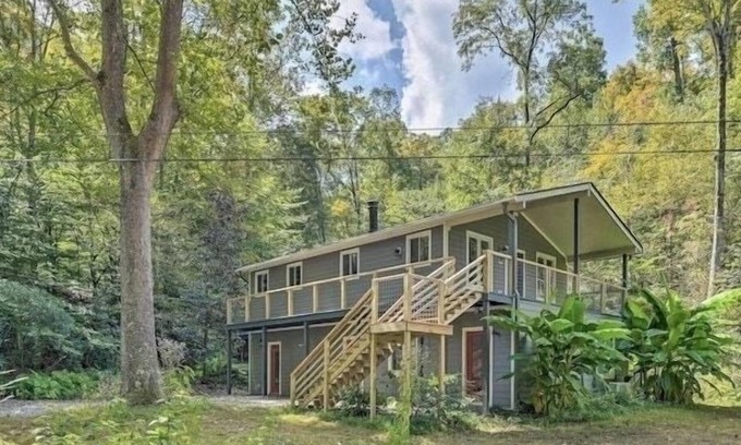 Pegram Casa | Peaceful Oasis in the Woods, just 30 minutes to Nashville!